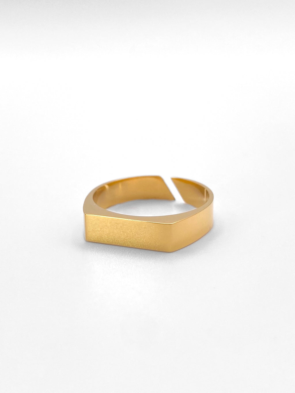 Edge Bold Ring